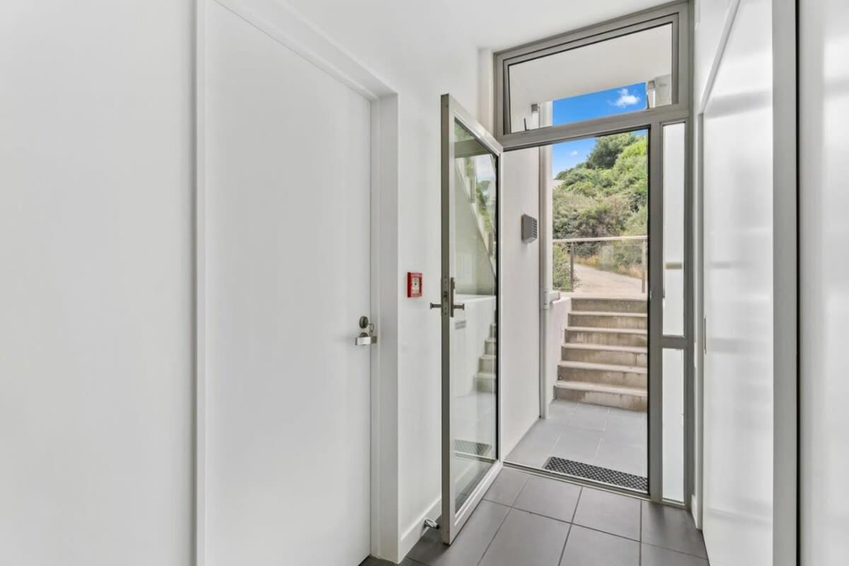 Tranquil Modern Studio Queenstown Exterior foto